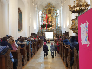 Kirche Kunterbunt in Weiden